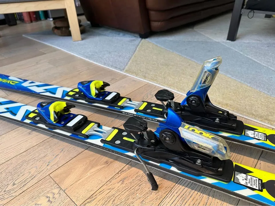 Dynastar Skis w/ Look PX Team Racing Bindings image indicator(5)