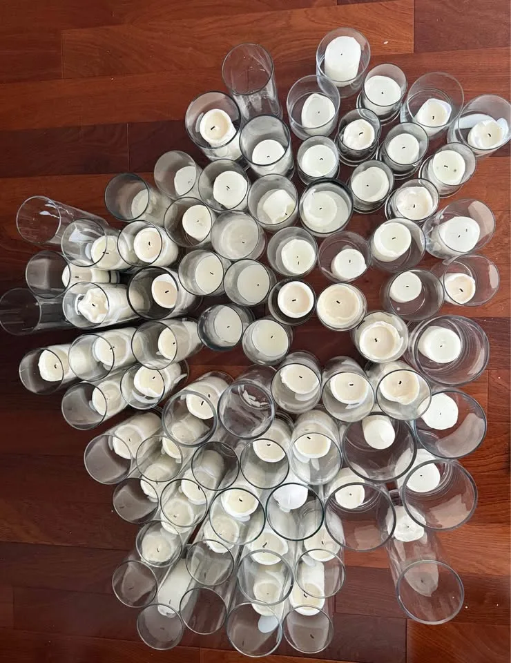 47 hurricane vases with candles image indicator(2)