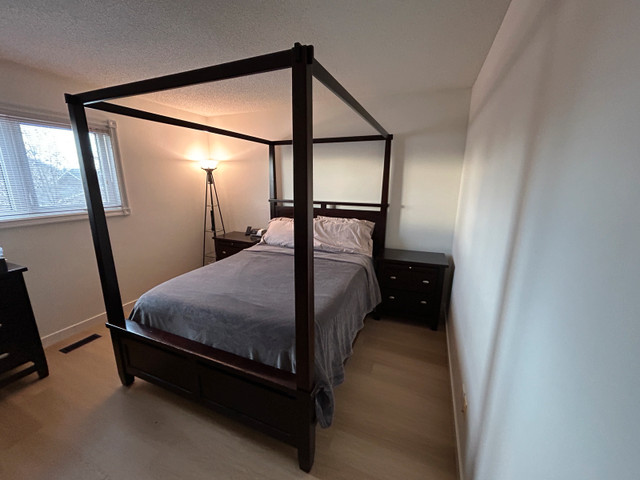 Moving Sale! Bedroom Set - photo 3