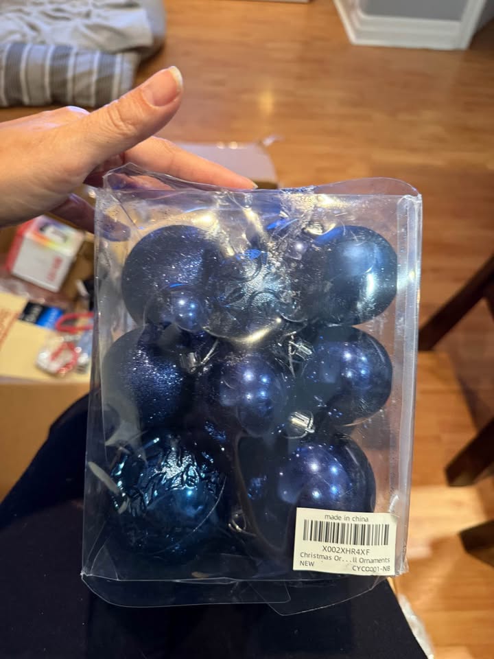 Christmas ornaments - night blue box of 32 - photo 3
