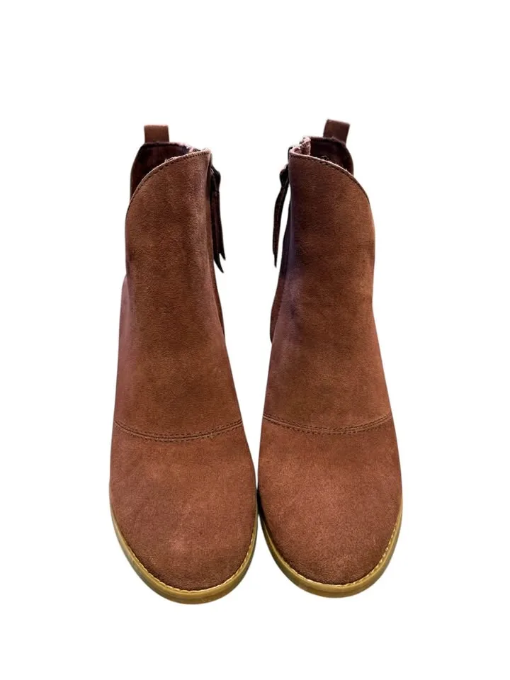 New - chestnut brown suede TOMS Sutton wedge booties - size 8