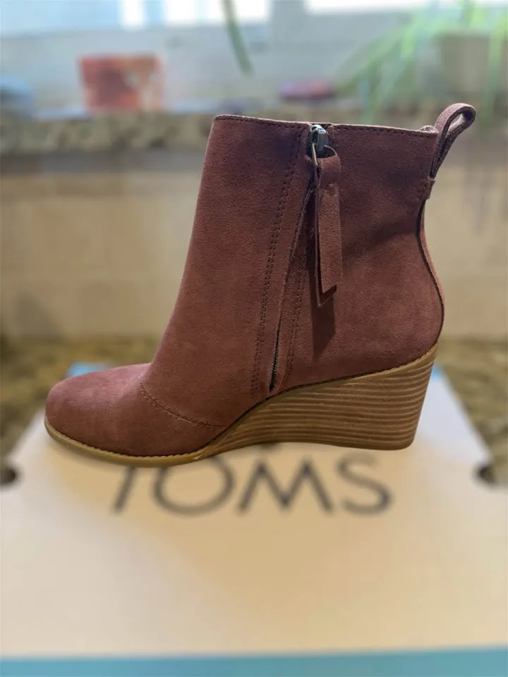 New - chestnut brown suede TOMS Sutton wedge booties - size 8 image indicator(4)