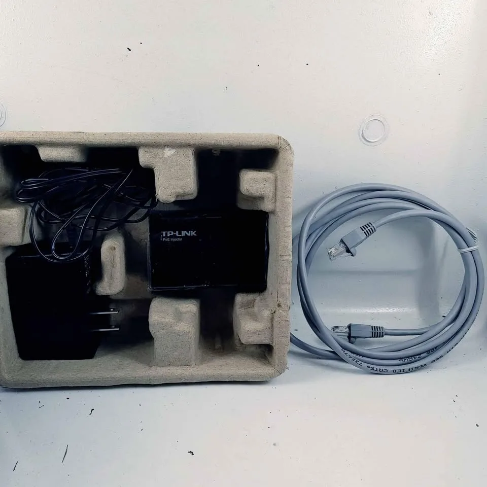 TP-Link PoE Injector TL-POE150S image indicator(6)