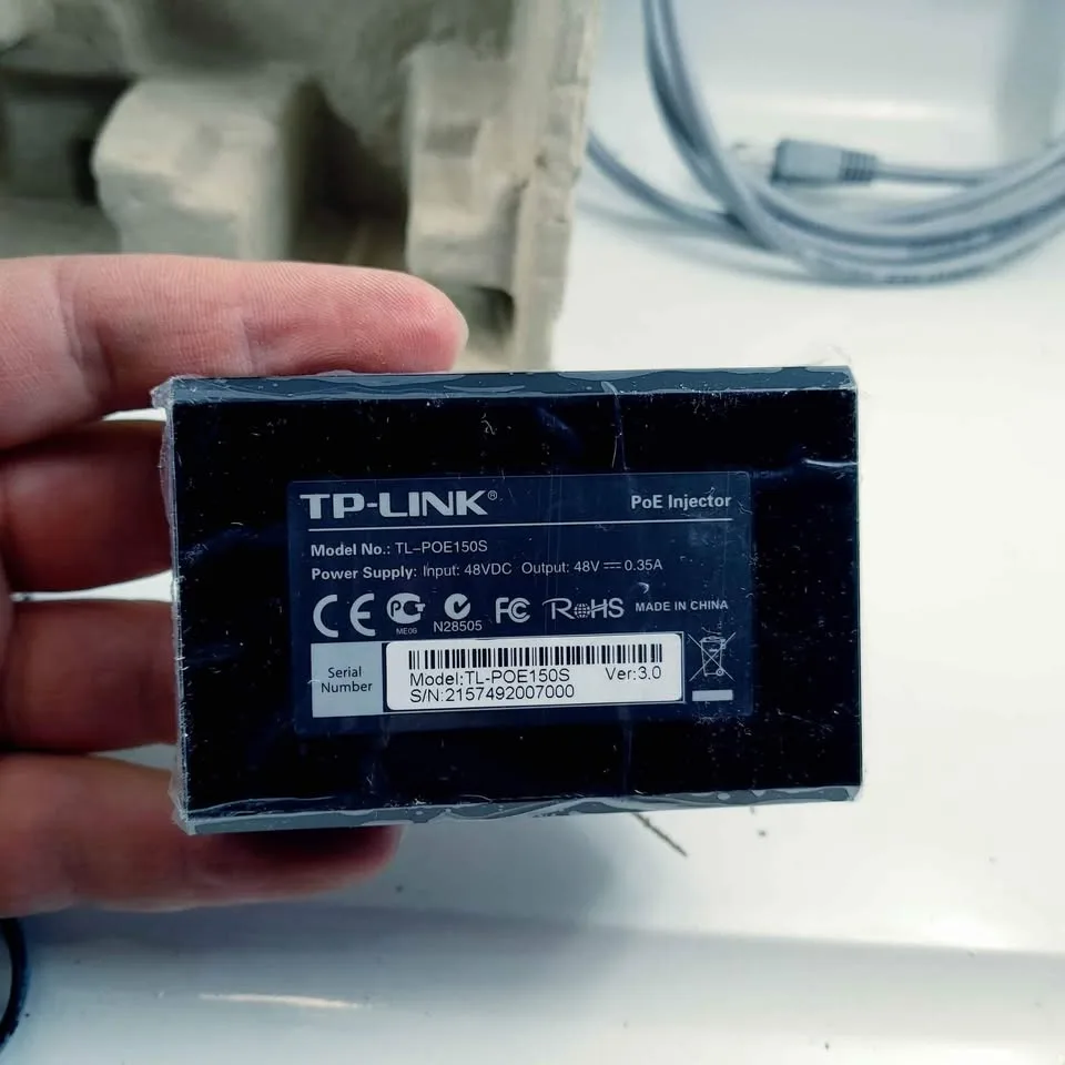 TP-Link PoE Injector TL-POE150S image indicator(8)