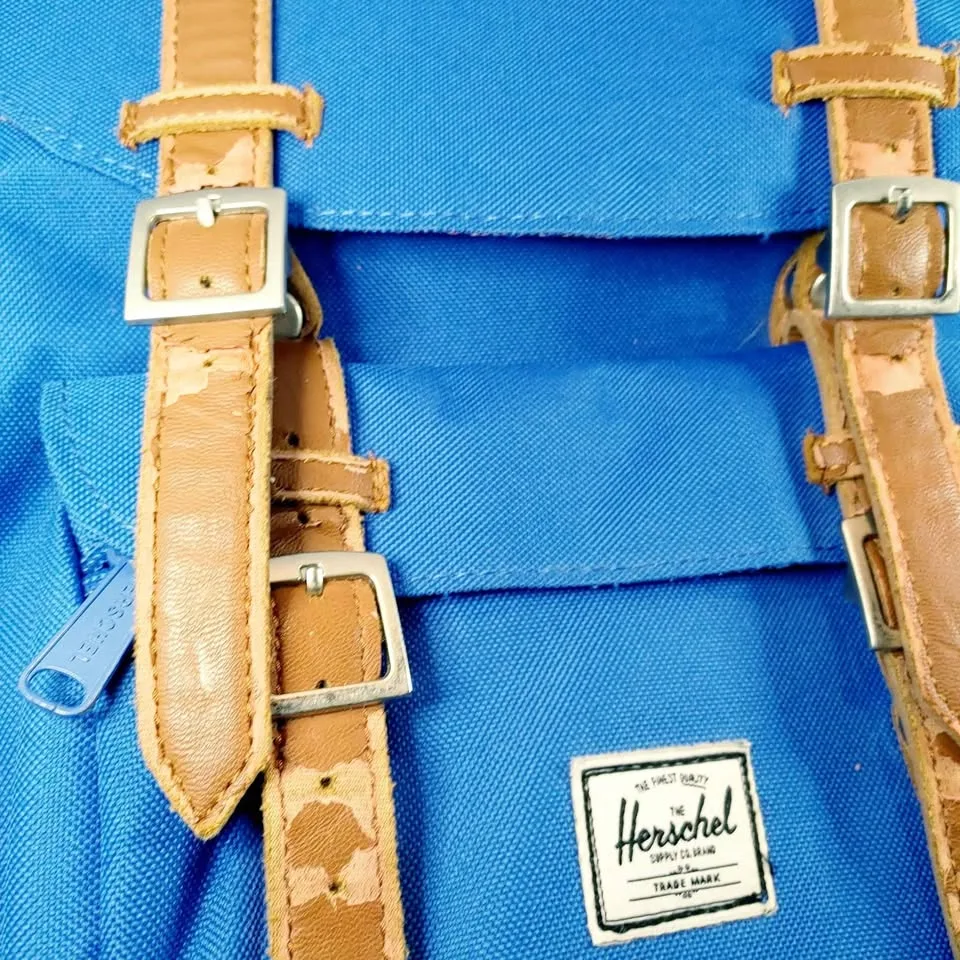 Herschel 23.5L Blue and Leather Backpack image indicator(2)