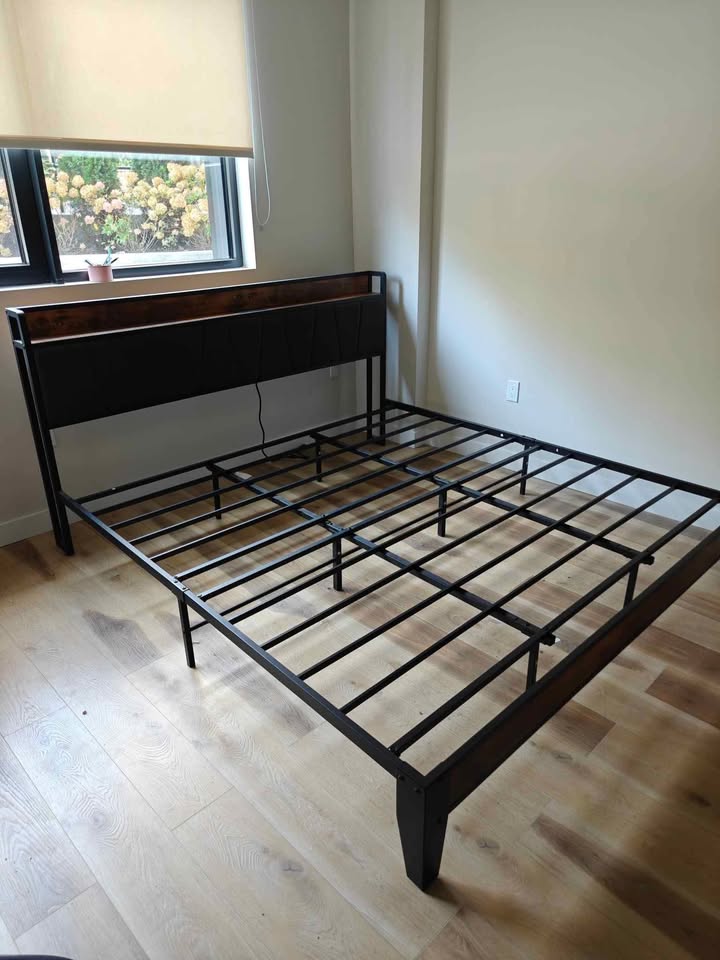 LIKIMIO King Size Bed Frame - photo 4