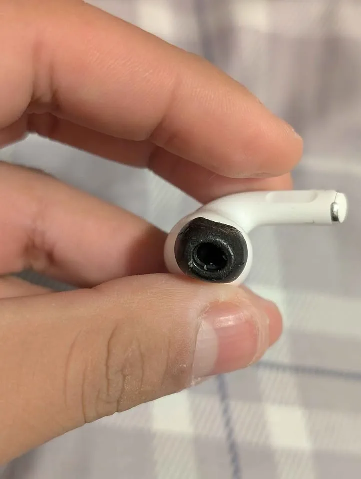 Air pods pro 2 + accessories image indicator(4)