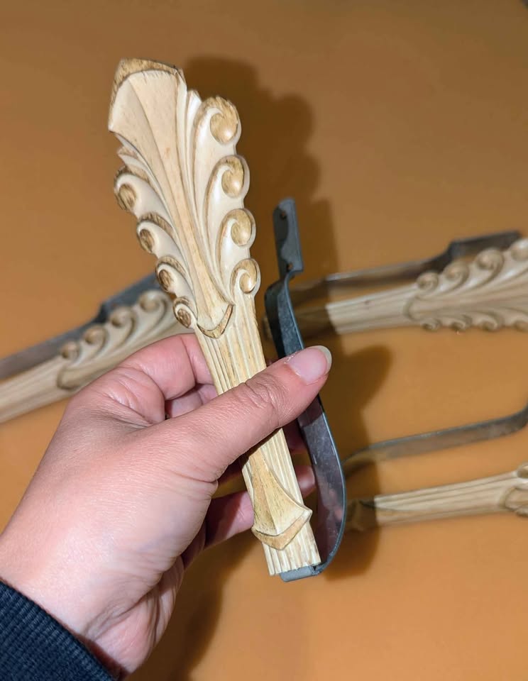 Set of 4 Vintage Ornate Wall Brackets - photo 3