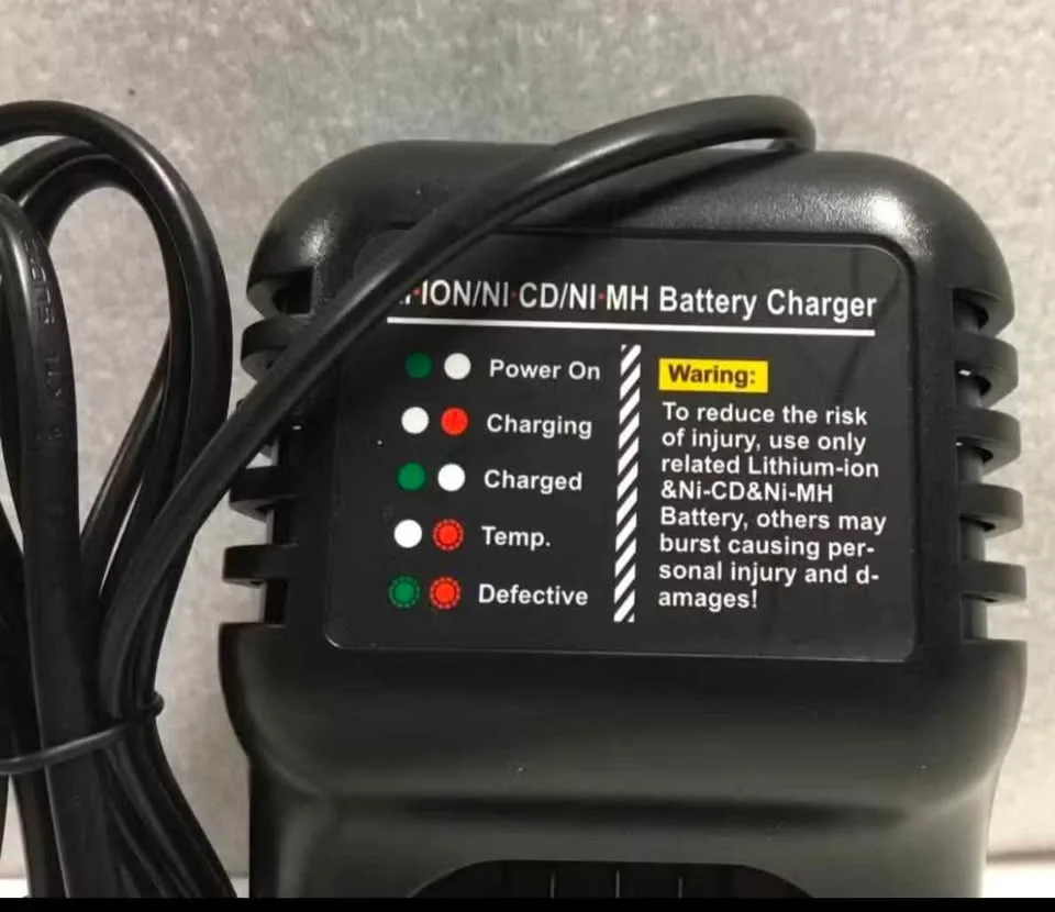 Lithium Ion Battery Charger image indicator(2)