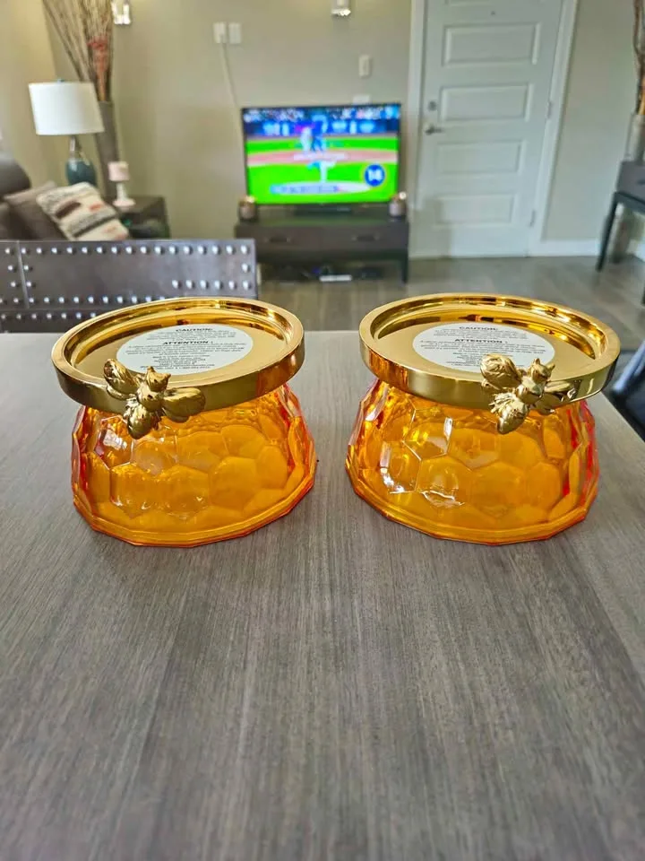 Bath & Body Works Honeycomb Bee 3 Wick Candle Holder(NEW)