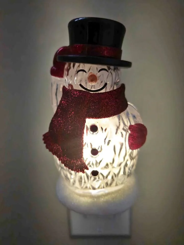 Bath and Body Works Snowman Wall Plug Nightlight $20