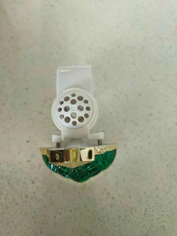 Bath & Body Works Christmas Tree Nightlight Wall Plug NEW $20 image indicator(6)