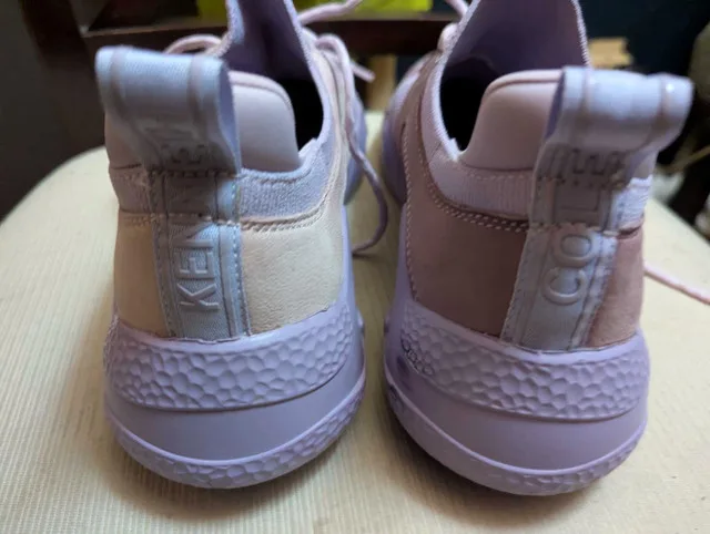 Women's Kenneth Cole Joggers image indicator(2)