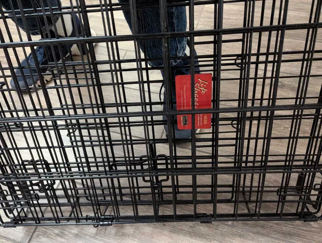 2 collapsible pet crates metal image indicator(2)