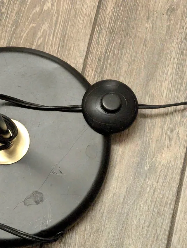 Globe Electric Lex 60 inch Floor Lamp image indicator(2)