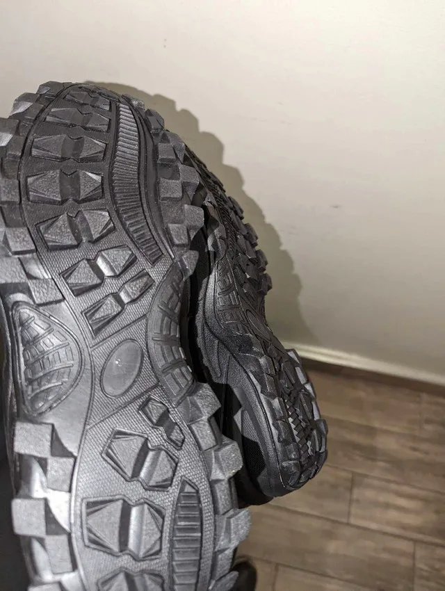 Three pair of brand new boots waterproof image indicator(6)