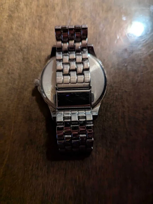 Nic and Syd men's stylish quartz watch image indicator(2)