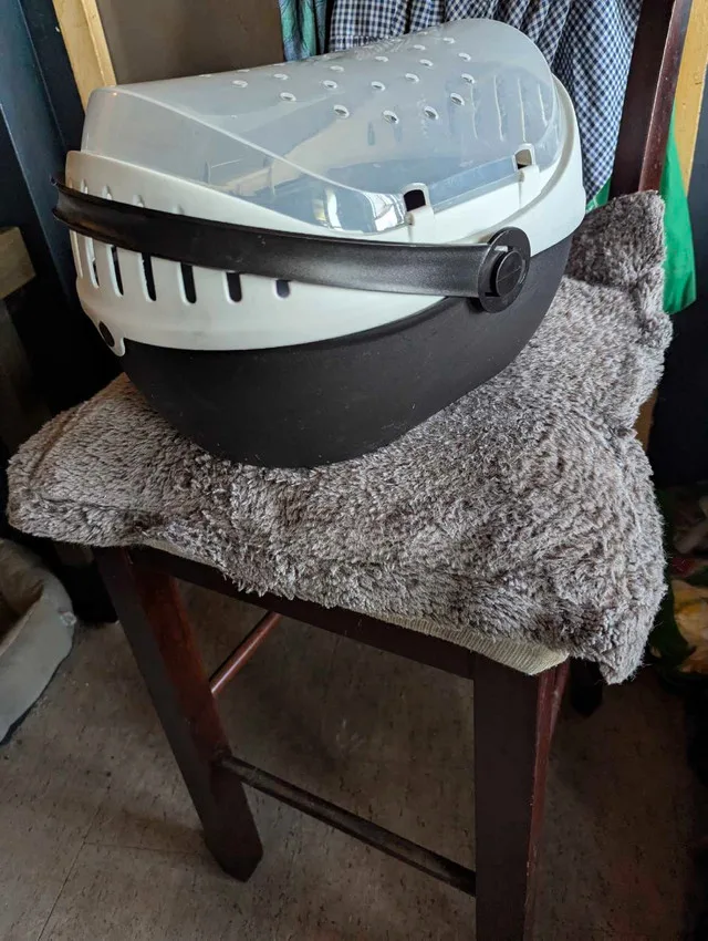 Pet Carrier image indicator(3)