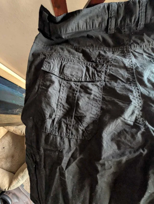 Stockh lmme Cargo Shorts image indicator(4)