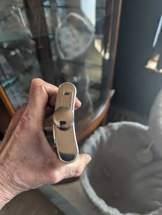 Brand new stainless steel Irish flask. image indicator(2)