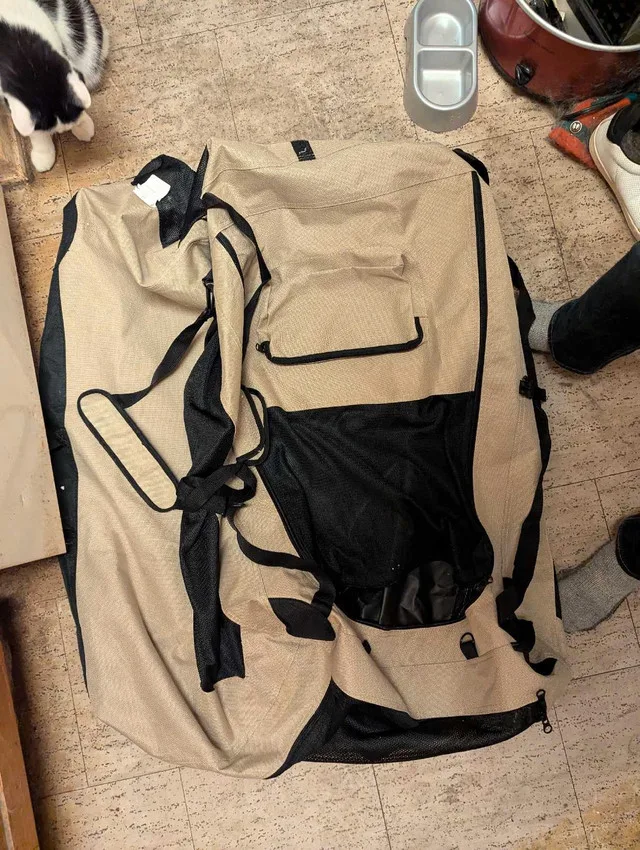 big huge nylon pet carrier image indicator(4)