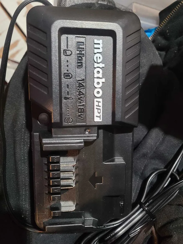 Metabo 14.4-18v battery chargers thumbnail