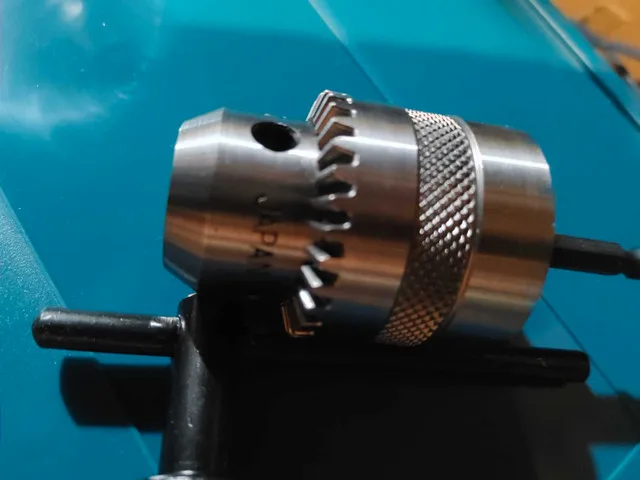 Makita 1/2” Drill Chuck w/ Key & Impact Adapter image indicator(2)