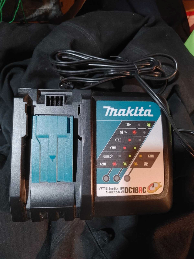 Makita battery charger Brand new