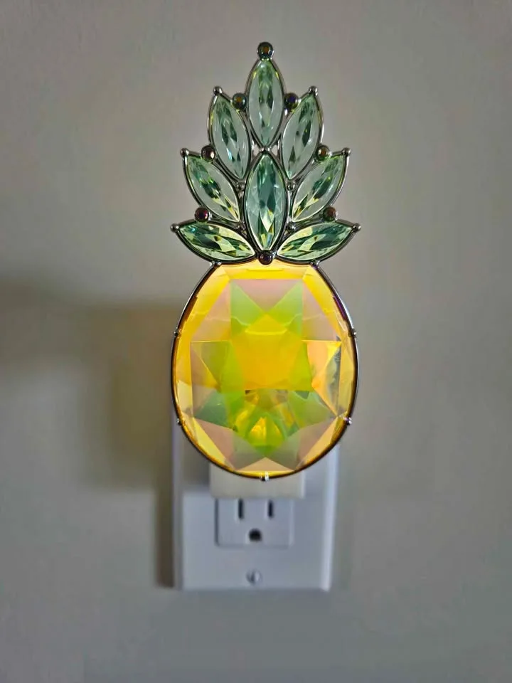 New Bath and Body Works Pineapple Wall Plug Nightlight