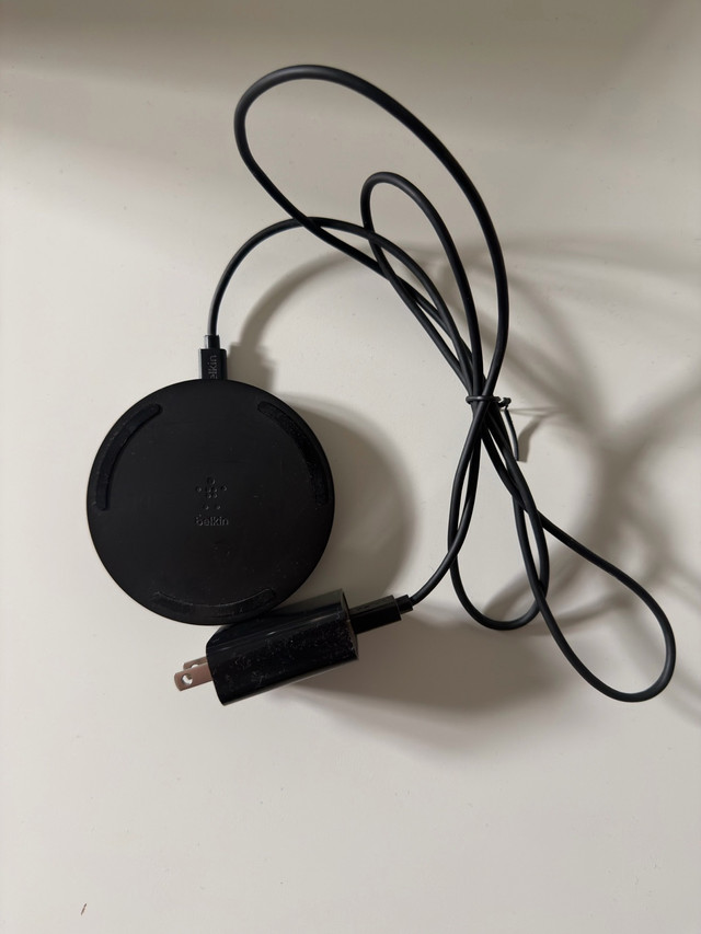 Belkin BoostCharge Fast Wireless Charger Pad - photo 2