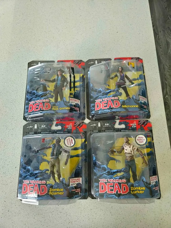 Mcfarlane Toys "The Walking Dead" action figures