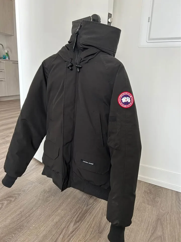 Canada goose chilliwack jacket men size S image indicator(2)