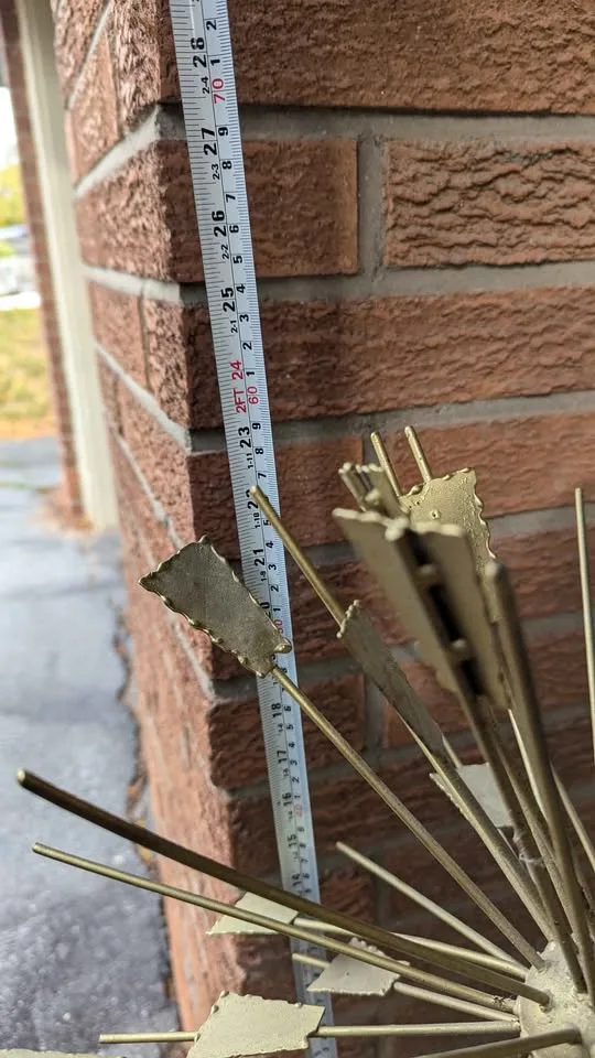 MCM Starburst 22" Metal Sculpture image indicator(6)