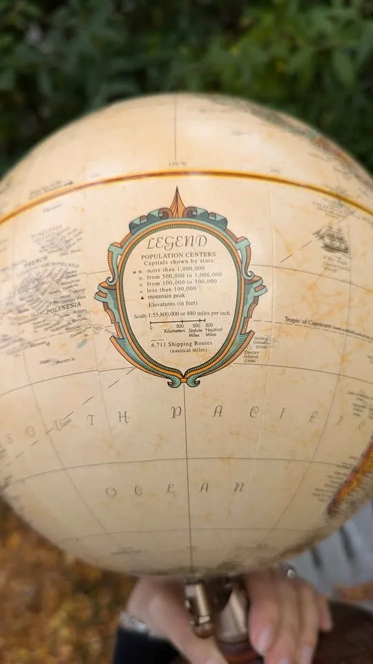 Replogle 9" Desktop Vintage World Globe image indicator(4)