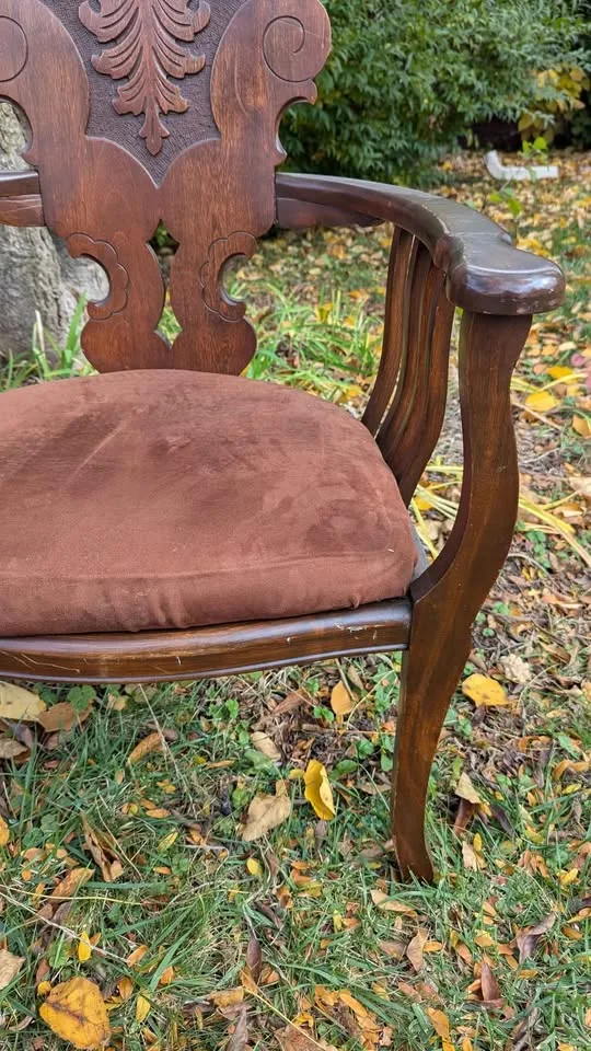 Vintage Carved Wood Accent Chair image indicator(7)