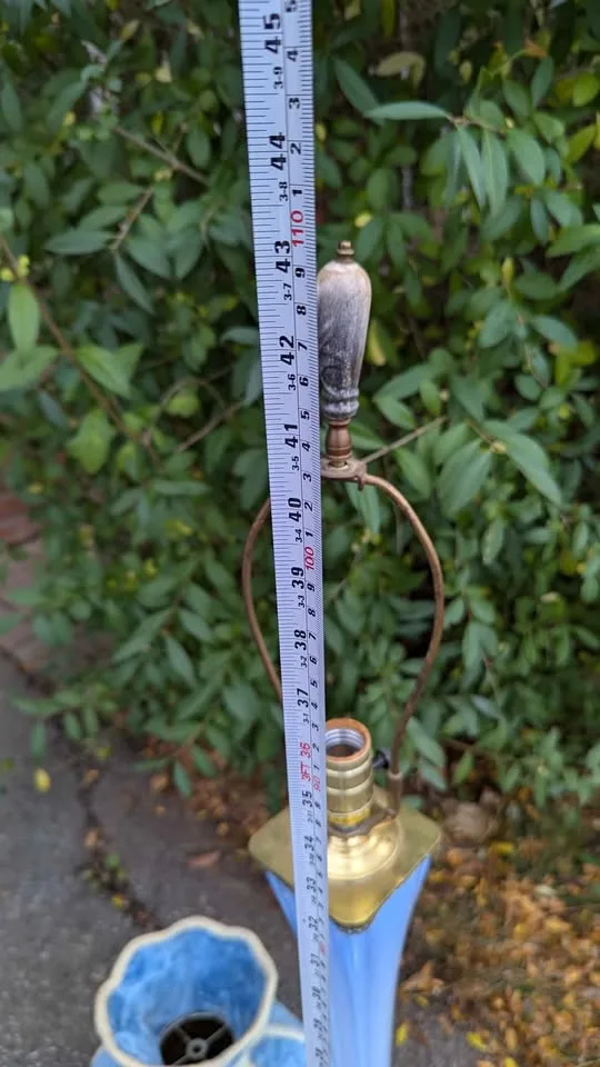 Mid-Century Blue Milk Glass & Marble Floor Lamp image indicator(3)