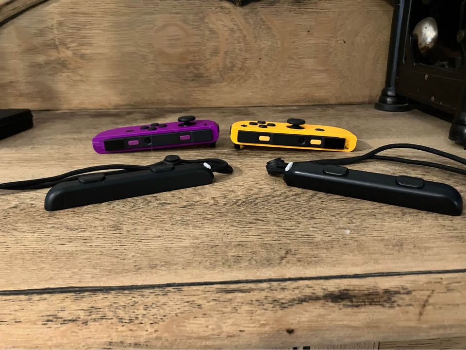 Nintendo Switch Neon Orange and Purple Joy Cons - photo 2