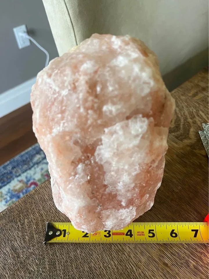 Pink Himalayan Salt Lamp image indicator(5)