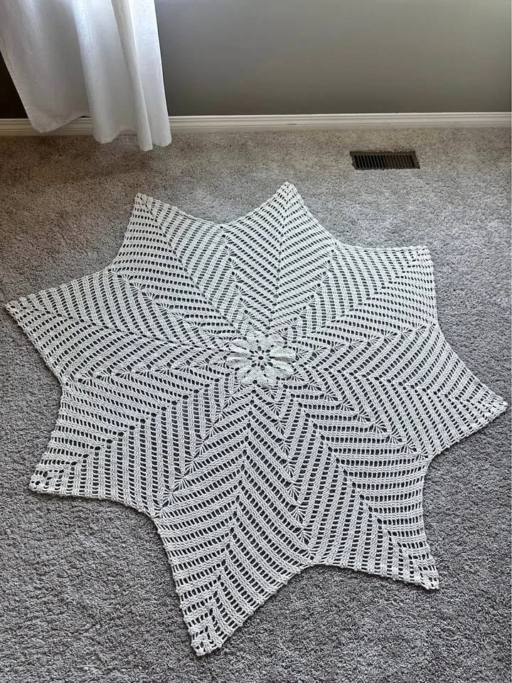 Giant Doily 62” x 62” thumbnail
