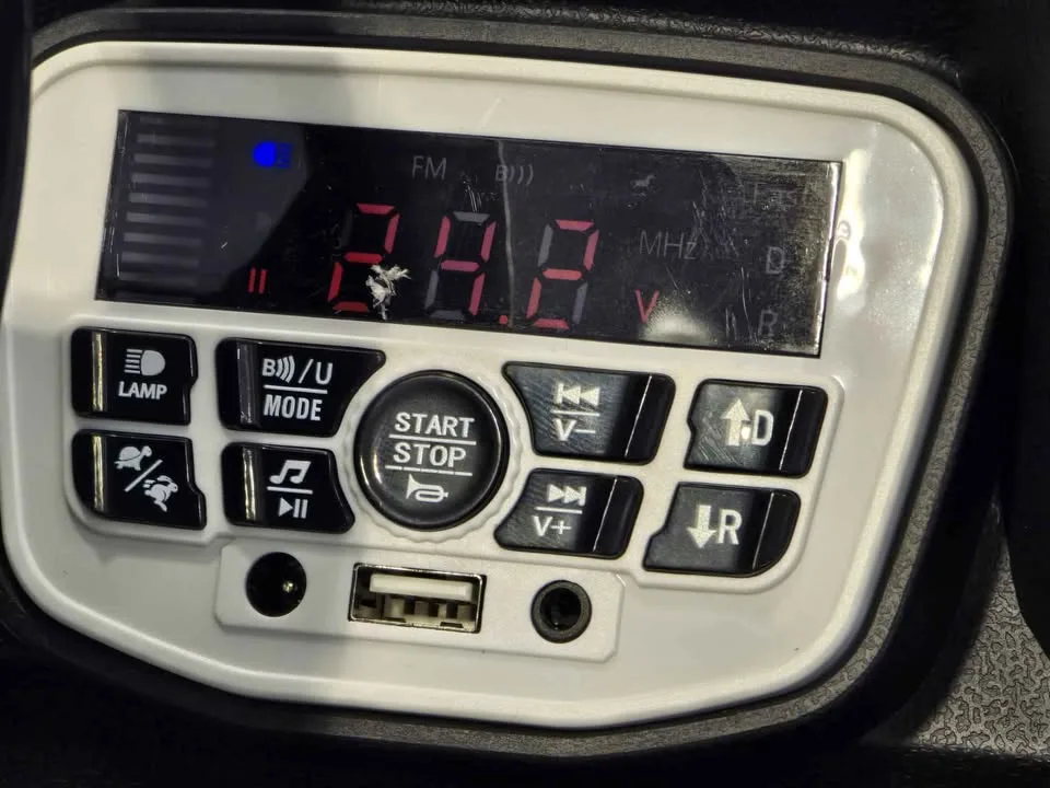 Kids 24V UTV 4x4 Ride-On Car – 2-Seater Adventure Vehicle image indicator(6)