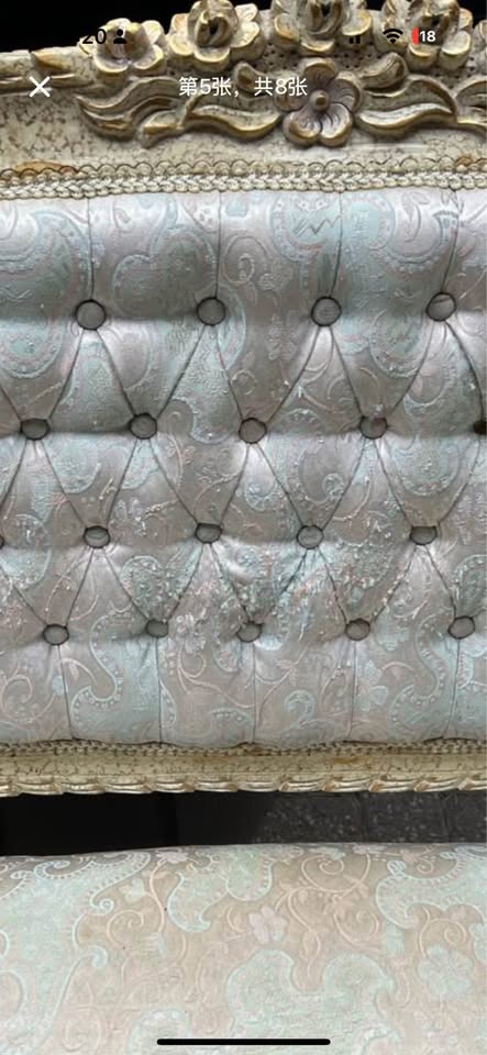 Vintage Rococo silk couch - photo 2