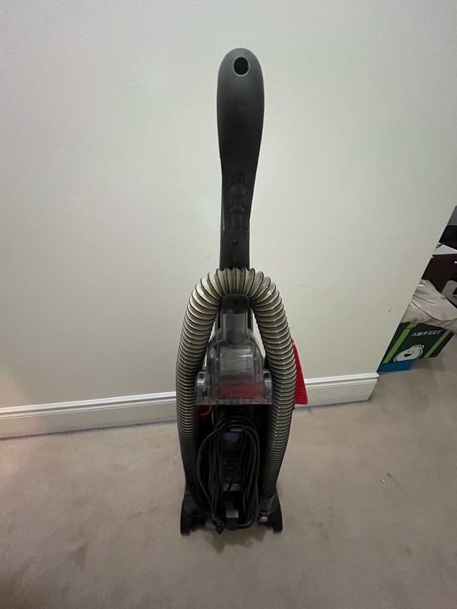 Hoover Windtunnel High Performance Vaccum - photo 3