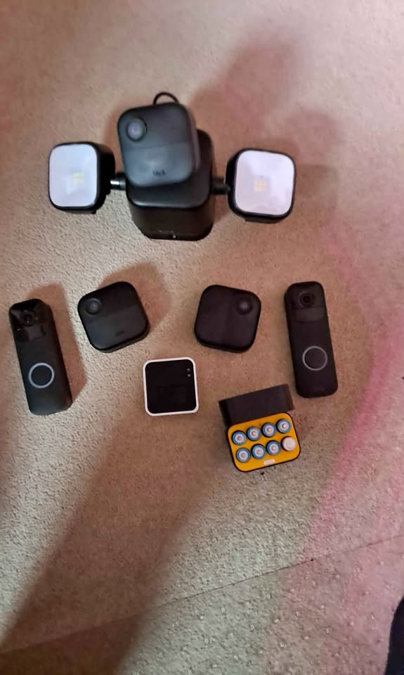 Blink cameras and doorbells near Londonderry mall