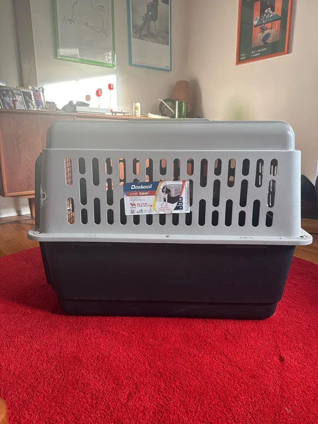 Doskocil Pet Taxi / Dog Crate L 30-70 pounds image indicator(2)