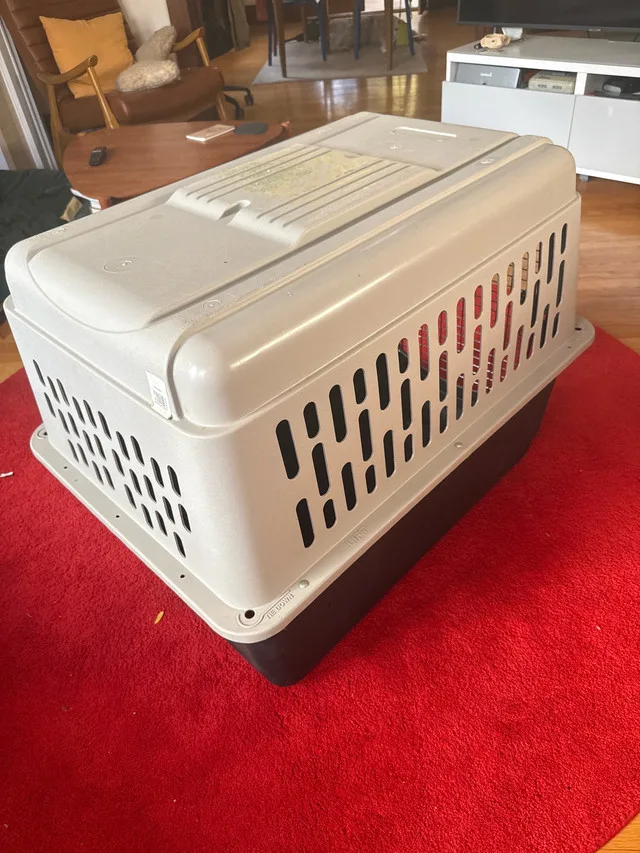 Doskocil Pet Taxi / Dog Crate L 30-70 pounds image indicator(3)