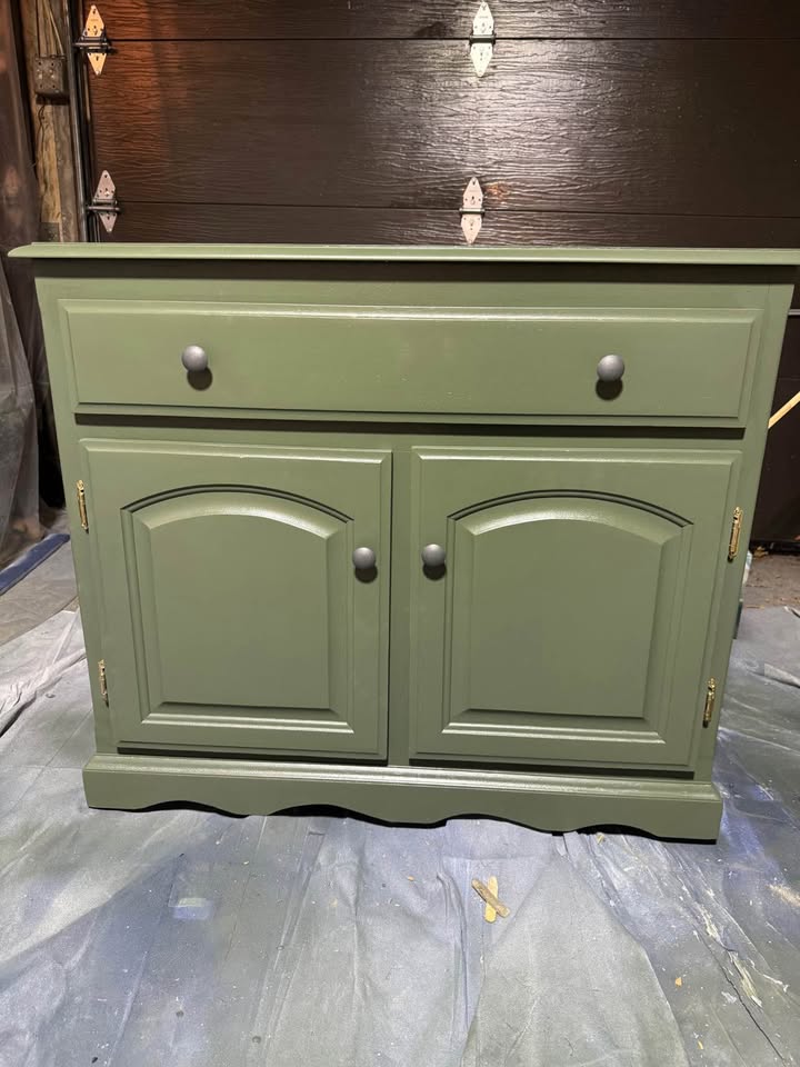 Modern Sage Green Sideboard / Cabinet / Buffet - photo 2