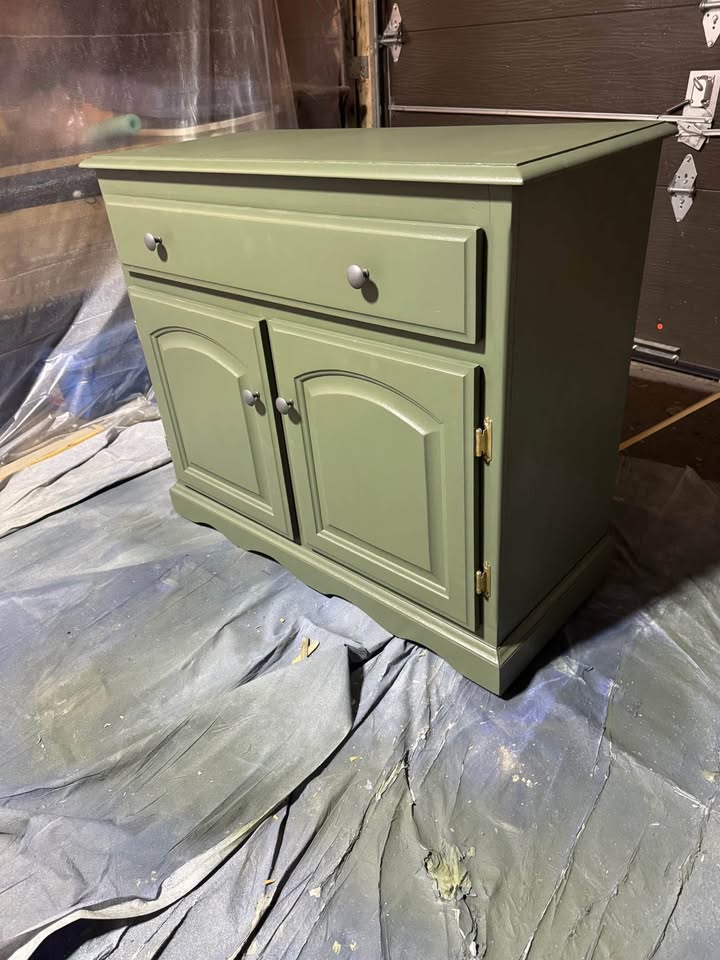 Modern Sage Green Sideboard / Cabinet / Buffet - photo 3