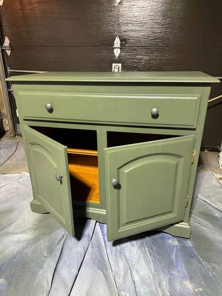 Modern Sage Green Sideboard / Cabinet / Buffet image indicator(4)