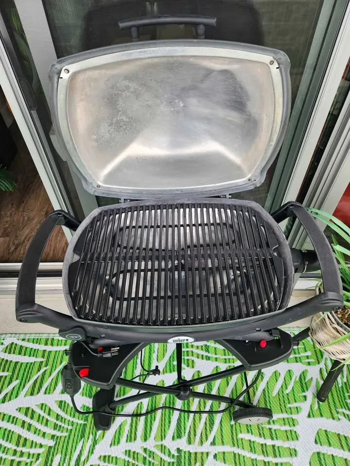 Webber BBQ Q2400 image indicator(3)