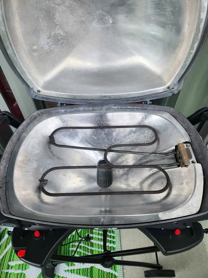 Webber BBQ Q2400 image indicator(5)